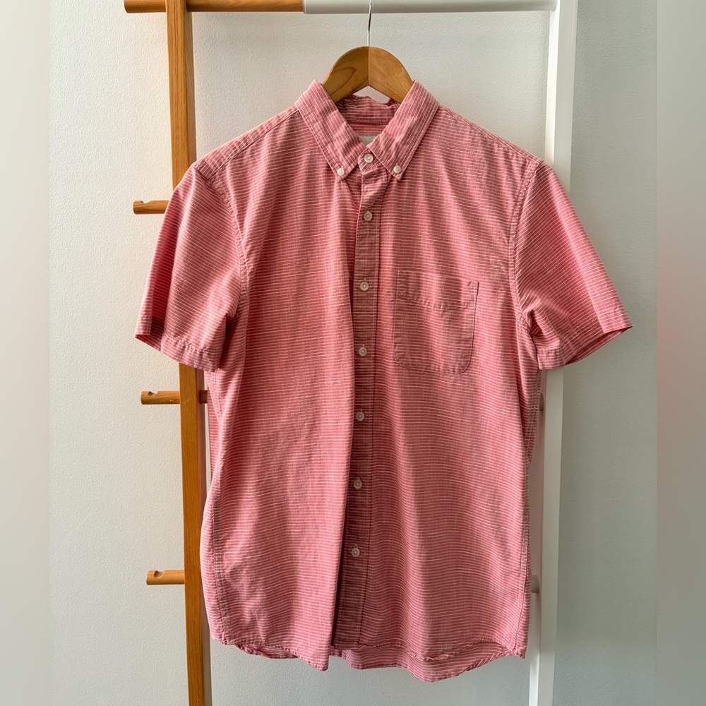 Men’s American Eagle Outfitters Red Casual Button-Down‎ Shirt